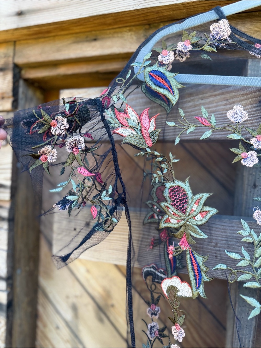 💞 Dalia Sheer Black Floral Embroidered Blouse - Picture 3 of 6